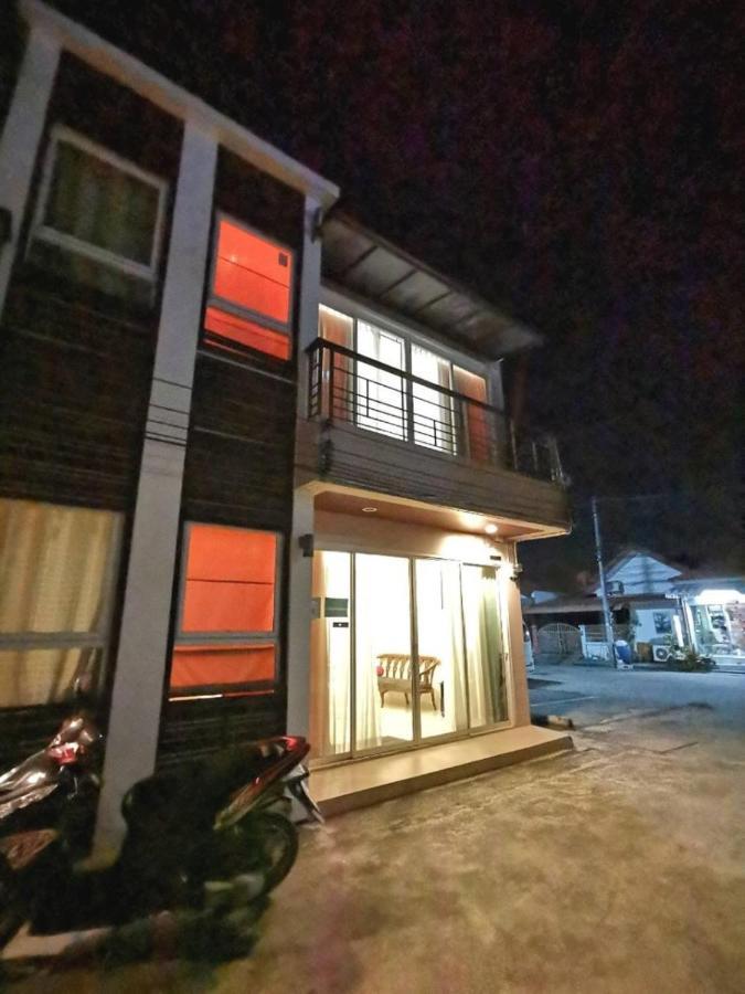 Pon House Hotel Chalong Exterior foto